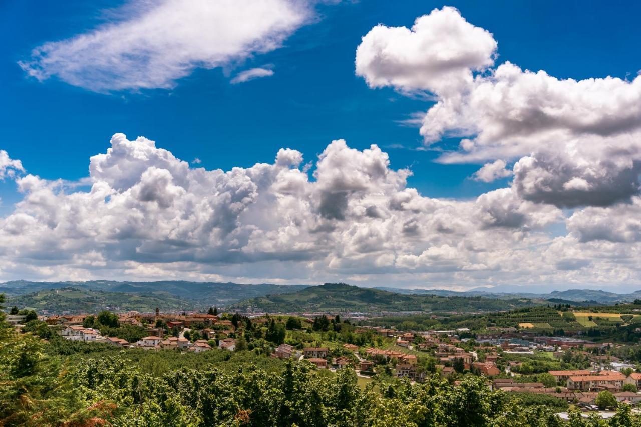 La Madernassa Resort - Casalora Dimora Storica Di Charme Guarene Exteriör bild